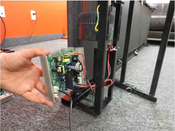 Foto-neue-PCB-wieder-einsetzen.jpg